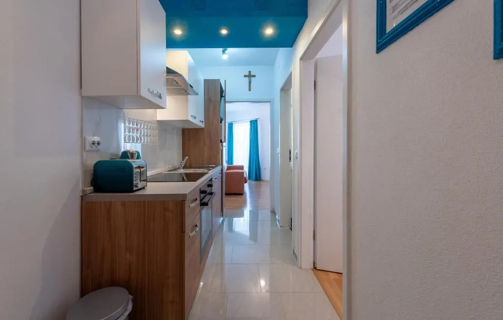 Apartman Lucija 1 By Villas Guide Crikvenica Croatia